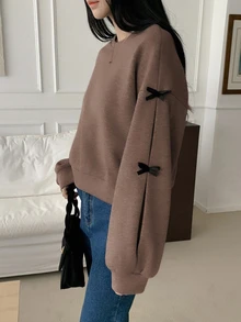 DAZY Sweatshirt Wanita Longgar Leher Bulat dengan Hiasan Pita Warna Kontras untuk Musim Gugur/Dingin - Coklat - View 7