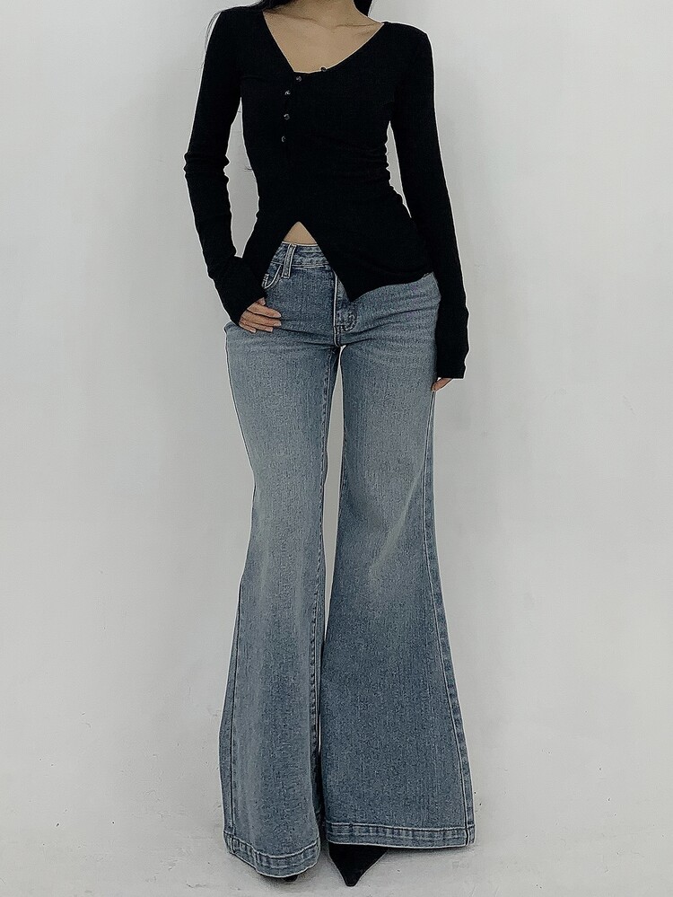 DAZY Women's Low Waist Flared Jeans, Casual Sexy Pure Simple Style Denim Pants - Light Wash - View 3