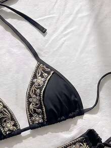 Swim Vcay 春夏陽光沙灘女款兩件式泳衣套裝，純色亮片刺繡緞帶細肩帶掛脖側綁帶三角比基尼 - 黑色 - 查看 7