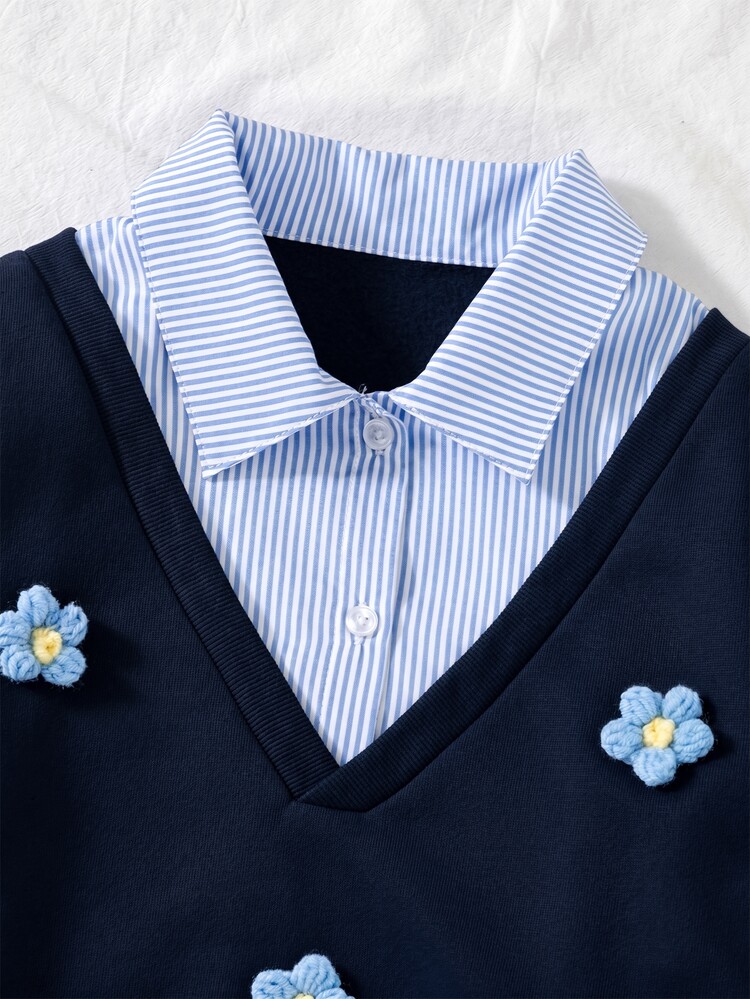 SHEIN Reset Phase 女童秋冬保暖內裡套裝 2件組，3D海軍藍花卉飾邊袖口運動衫搭配藍白百褶迷你裙，適合家庭與學校，可愛風格 - 彩色 - 查看 4