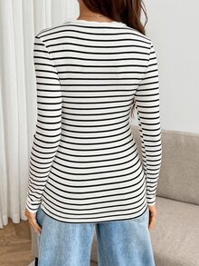 SHEIN 孕婦圓領長袖條紋休閒T恤，弧形下擺，秋季款 - 白色 - 查看 7