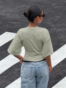 Muchica 女款針織百搭時尚多功能蝙蝠袖T恤 鼠尾草綠 夏季休閒街頭風 適合早午餐、城市旅行與日常穿搭 - 橄欖綠 - 查看 2