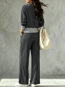 Zayélia Middle-Aged Women's Patchwork Striped 2 In 1 T-Shirt And Pants Sports Casual Normal Set Dates White Autumn - Multicolor - View 3