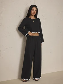 SHEIN PETITE طقم نسائي من قطعتين: ملابس علوية مزينة بالدانتيل وبنطلون فضفاض - الأسود - مشاهدة 6