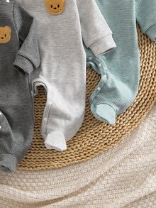 SHEIN Blind Box 3-Piece Set Autumn/Winter Composite Fleece Striped Print Bear Embroidery Pattern Long Sleeve Jumpsuit With Footed Pants And Hat 2 Pieces Combination Hot-Selling Style Comfortable Soft Fabric Pajamas Loungewear - Grey - View 7