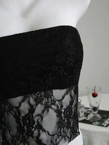 Elamini White Floral Lace Fabric With Built-In Liner Sheer Tight Wrap Crop Top, Elegant & Sweet, Suitable For Summer Vacation - Black - View 5