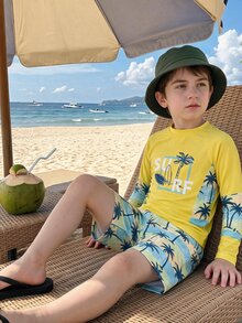 SHEIN 2pcs/Set Tween Boy Tropical Holiday Print Swimsuit - Short Sleeve Top + Shorts, Suitable For Vacation And Pool Play Summer Holiday - Yellow - View 2