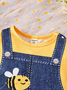 SHEIN Playful Pals Baby Boy Summer Casual Denim Effect Bee Printed Patchwork Short Sleeve Romper - Yellow - View 6