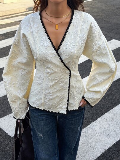 Siren Gaze Casaco de Cor Sólida com Botões Duplos na Frente, Jaqueta com Bordado de Concha em Contraste, Adequado para Uso Diário na Rua, Gola Assimétrica, Casaco, Cor Creme Feminino, Jaqueta Casual Slim Fit de Outono/Inverno, Inverno Feminino, Roupas de Inverno Femininas, Agasalho de Estilo Francês Feminino