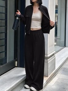 Struktiv 女款春夏/秋冬兩件套，半拉鍊領長袖上衣附雙口袋，高腰垂墜寬腿褲，休閒舒適通勤與運動穿搭 - 黑色 - 查看 5