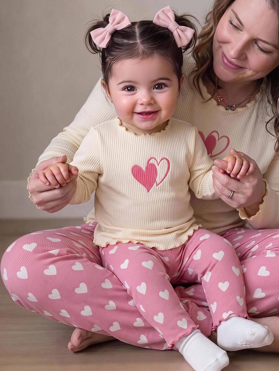 SHEIN Baby Girl High Neck Heart Print Elastic Ribbed Pullover Autumn Top And Casual Heart Print Ribbed Leggings Set, Suitable For Winter - Multicolor - View 1