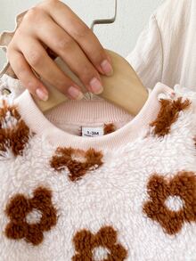 SHEIN Newborn Baby Winter Plush Round Neck Long Sleeve Top & Matching Plush Long Pants 2pcs Set, Coffee Color Floral Pattern, Casual Comfortable Outfit For Indoor, Outdoor, Strolling And More - Multicolor - View 5