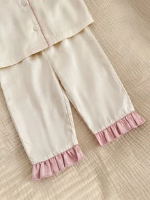 SHEIN Kids Kids Newborn Cute Satin Colorblock Loungewear Set - Beige - View 7