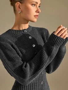 CLARA VERO مجموعة فستان قصير محبوك بأزرار أمامية رمادي داكن، بقصة ضيقة، مثالي لعشاء الشتاء أو الخروجات الليلية في المدينة - رمادي غامق - مشاهدة 4