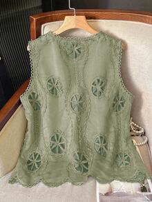 Lacomfia Women's Elegant Minimalist Round Neck Hollow Floral Plus Size Camisole Evening Birthday Sage Green Summer - Green - View 2