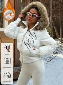 Muchica Abrigo acolchado con capucha de mujer con patrón de letras y patchwork de felpa, blanco y negro, casual para uso diario e invierno, estilo streetwear - Blanco - Ver 6