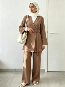 Celisse Monochromatic Set Minimalist Elegant, Gentle High-End Daily Outfit With Elegant, Minimalist Metal Decorative Buckle - Brown - View 4