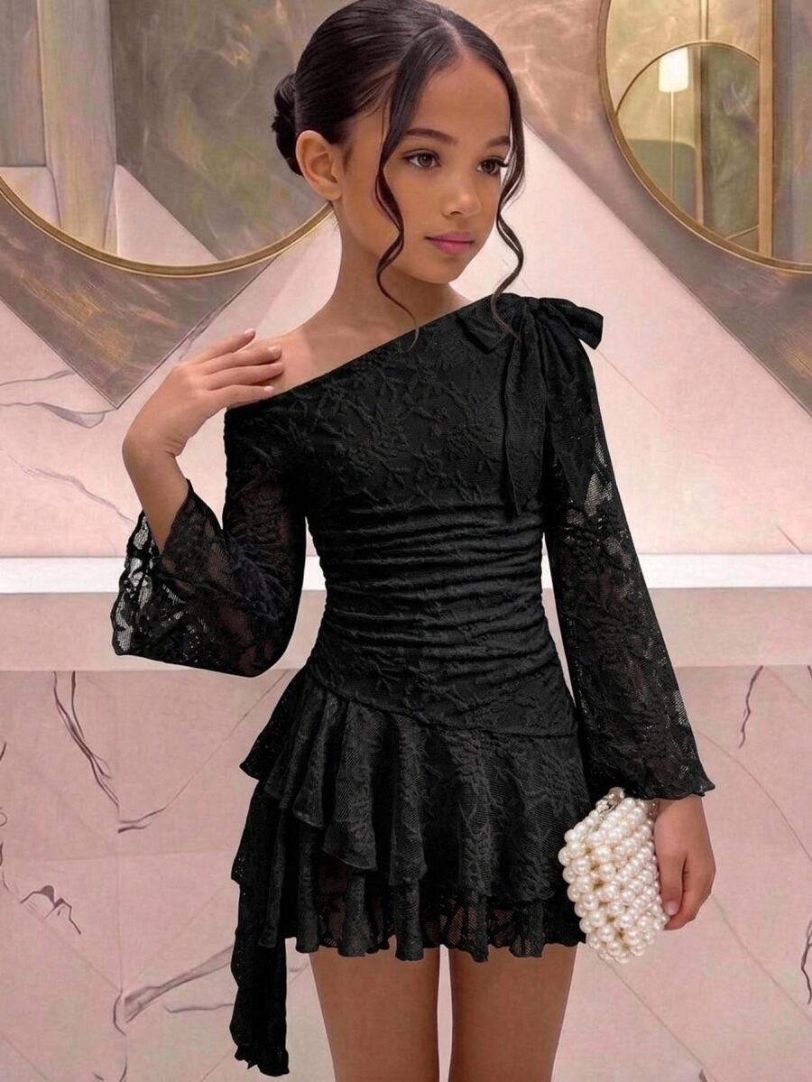 SHEIN Pitira 兒童青少年女孩派對穿著 秋冬新款甜美蕾絲不對稱肩不對稱下擺短洋裝,晚禮服,儀式禮服 - 黑色 - 查看 1