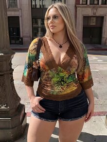 SHEIN ICON Plus Size Y2K Vintage Sexy Leopard Print V-Neck Lace Patchwork Flare Sleeve Top - Multicolor - View 1