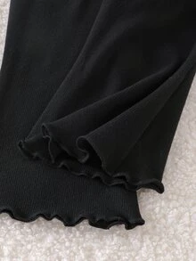 SHEIN 2件組幼女上衣喇叭褲套裝，甜美黑白蝴蝶結印花，荷葉邊長袖小立領，休閒舒適羅紋慢跑風，適合派對、秋季與假期穿著 - 黑色 - 查看 11