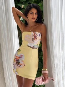 Opulessa Vestido casual de vacaciones sin tirantes con decoración floral 3D para mujer - Amarillo claro - Ver 3