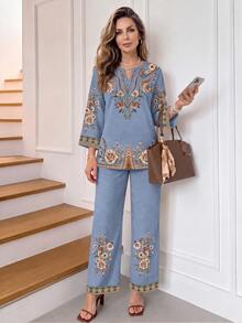 Miaspire Women's Autumn/Winter Printed V-Neck Long Sleeve Shirt & Long Pants 2 Pieces Set - Multicolor - View 3