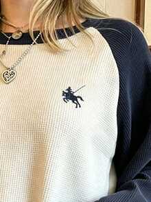 INAWLY 大尺碼女款刺繡撞色插肩袖長袖休閒T恤 秋季 - 彩色 - 查看 4