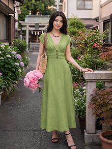 Skyraze 女款優雅杏色V領小飛袖洋裝 - 綠色 - 查看 9