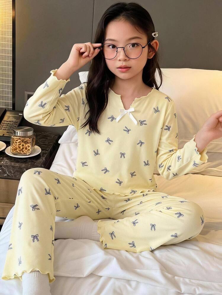SHEIN Tween Girls Tween Girl Bowknot Minimalist Versatile Small Bowknot Pattern V-Neck Half-Open Front Ruffle Long Sleeve Pants Soft Comfortable Loungewear Pajama Set 2pcs Autumn/Winter/All Season - Multicolor - View 2