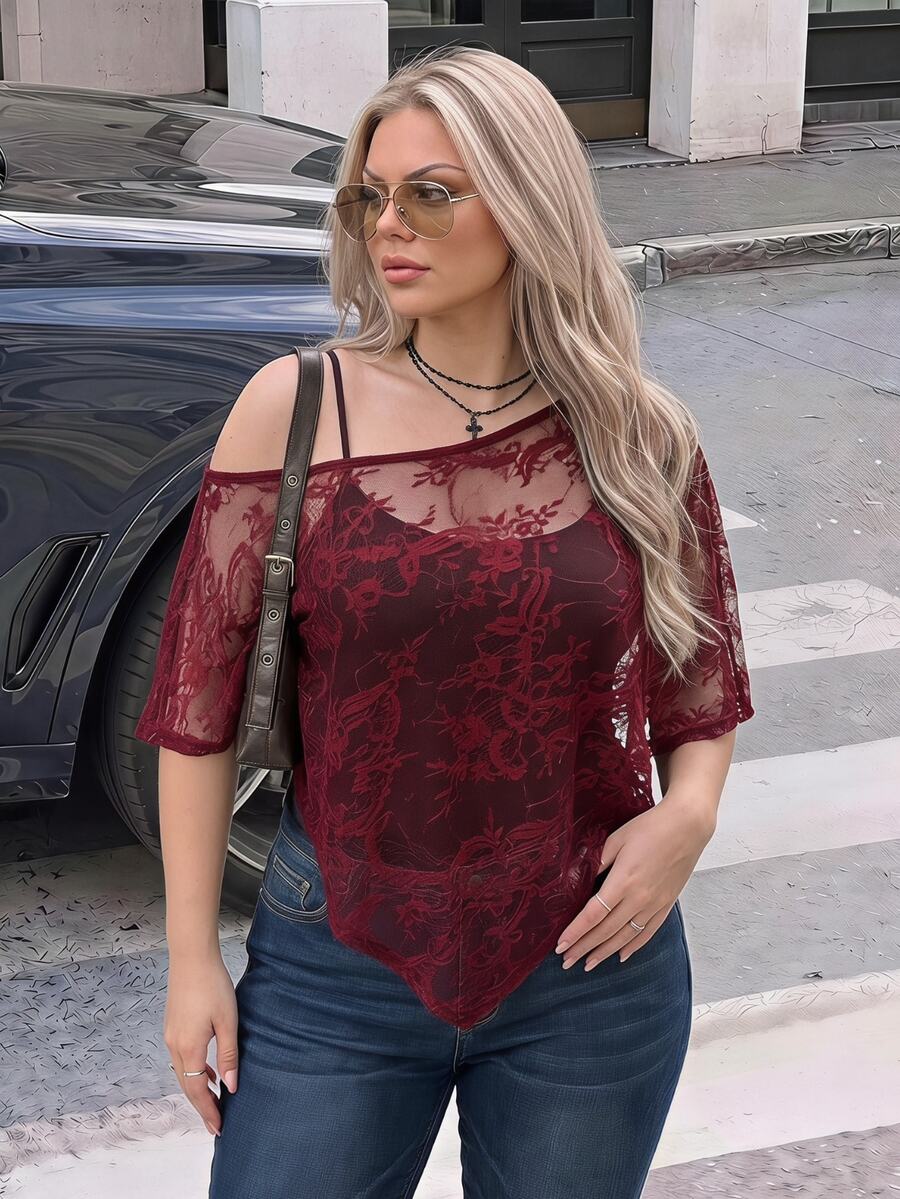 SHEIN ICON ملابس علوية علوية نسائية مقاس كبير من الدانتيل بكتف واحد وحافة غير متماثلة - عنابي اللون - مشاهدة 1