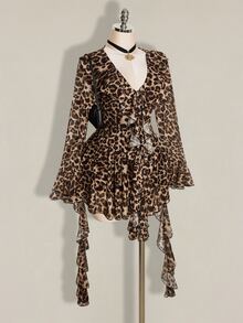 SHEIN ICON Plus Size Retro Sexy Millennial Style Y2K Urban Modern Avant-Garde Bold Fashion Individual Leopard Print V-Neck Ruffled Bell Sleeve Flowy Ribbon Dress - Brown - View 4