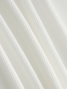 Rosivaux 女款白色單肩針織上衣與灰色條紋寬腿褲套裝，優雅夏季早午餐藍白條紋兩件式穿搭，適合辦公與度假 - 灰色 - 查看 7