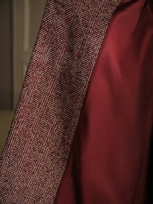 MOTF PREMIUM VINTAGE HIGH-END FASHION VERSATILE STAND COLLAR HERRINGBONE PATTERN SEQUIN WAIST-CINCHING MID-LENGTH WOOL COAT - Burgundy - View 8