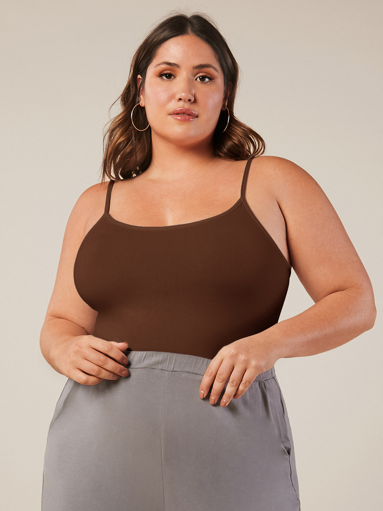 SHEIN BASICS Top de tirantes liso de corte slim transpirable, formal, para vacaciones, para casa, marrón, de verano, casual, tradicional, holgado, estilo occidental, para noche - Marrón - Añade 3