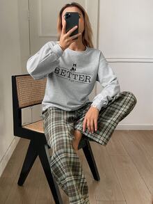 DAZY 2pcs Women's Pajama Set, Loose Long Sleeve Sweatshirt With English Graphic And Straight Leg Plaid Long Pants - Multicolor - View 4