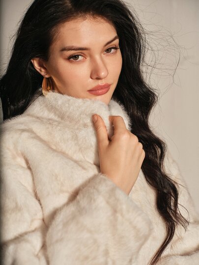 Anewsta New Winter Outfit Stand Collar Horizontal Patchwork Mink Fur Short Jacket Women Casual Top Christmas Outing Top Apricot Color Suitable For Daily, Office, Date, Commute, Party, Outing, Formal Occasions