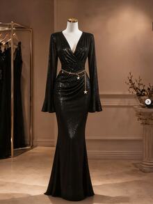 GlowEve Women's Autumn/Winter Party Silver Foil Fabric Ruffle Hem Wrap Short Dress - Black - View 1