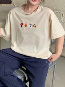 Dazy Plus Atasan Wanita Lengan Pendek Kasual Warna Beige Ukuran Besar dengan Bordir Motif Indah untuk Musim Semi dan Musim Panas, Kaos Grafis untuk Liburan Thanksgiving - Krem - View 2