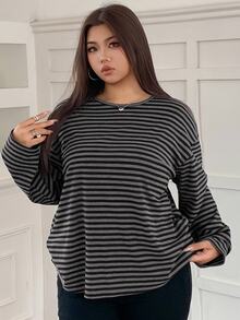 REIGN AVE Plus Size Striped Loose Fit Crew Neck Long Sleeve Street Style Pullover Sweatshirt For Women Fall/Winter - Black - View 3