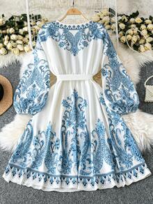 Rometta Court Retro  Plus Size Women Locating Floral Print Elegant Lantern Sleeve V-Neck Elastic Waist A-Line Dress Fall Cloth For Women - Blue - View 2