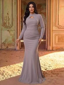 Aureia فستان سهرة أنيق رومانسي رمادي بنفسجي بأكمام طويلة مكون من قطعتين مع ديكور صدر مجعد، ضيق الجسم مع ذيل، مزين بكثافة، مناسب للزفاف والحفلات والاحتفالات والمناسبات الرسمية والعشاء (تصميم ثقيل) - أرجواني مغبر - مشاهدة 1