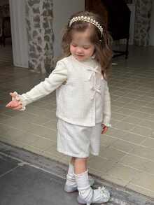 DAZY Baby Girl Round Neck Sleeveless Korean Style Bow Decor Jacket And Shorts 2 Pieces Set - Apricot - View 6