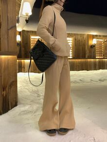 DAZY Women's Velvet-Feel Long Sleeve Autumn/Winter Korean Style Elegant 2 Pieces Set - Khaki - View 4