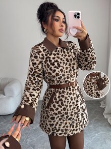 SHEIN Clasi جاكيت أنيق بطبعة نمر وياقة متباينة - بني - مشاهدة 4
