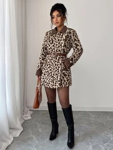 SHEIN Clasi جاكيت أنيق بطبعة نمر وياقة متباينة - بني - مشاهدة 3