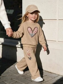 Girls' Fashionable Comfortable Gradient Heart Print Crew Neck Long Sleeve Sweatshirt And Wide Leg Pants 2pcs Set In Khaki Autumn Winter - White - View 3
