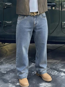 Manfinity Hypemode Jeans de mezclilla azul lavado minimalista para hombre con bolsillos, para todas las estaciones - Azul - Ver 3