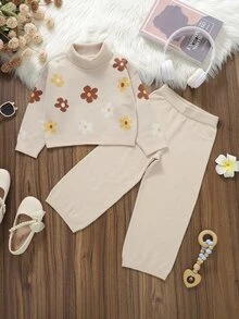 SHEIN 花卉提花半高領幼兒毛衣套裝，搭配直筒針織長褲，女嬰溫柔風，沐浴粉色秋季款 - 杏色 - 查看 4