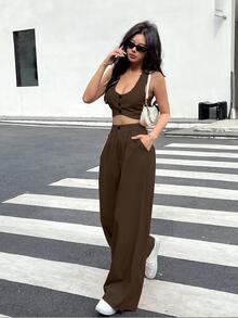 SHEIN Essnce 2件組女款純色單排扣短版背心與長褲套裝 深棕色 夏季休閒 外出夜生活穿搭 - 咖啡棕 - 查看 1