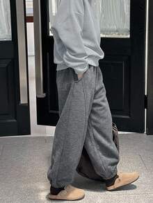 Dazy Kids Young Boy Solid Color Elastic Waist Pocket Jogger Sweatpants - Grey - View 2